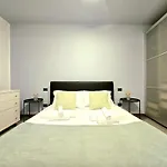 Russomanno Apartments 6
